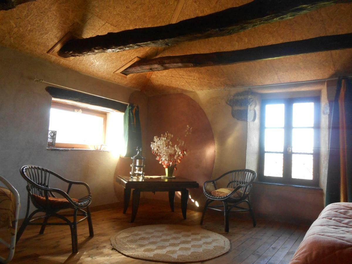 Chambre D'Hotes Des Monts Saint-Izaire Zewnętrze zdjęcie
